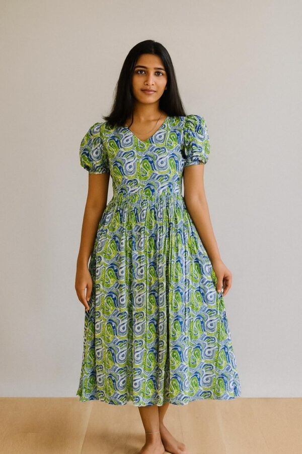 Women’s Umbrella Top with Puff Sleeves (GREEN)